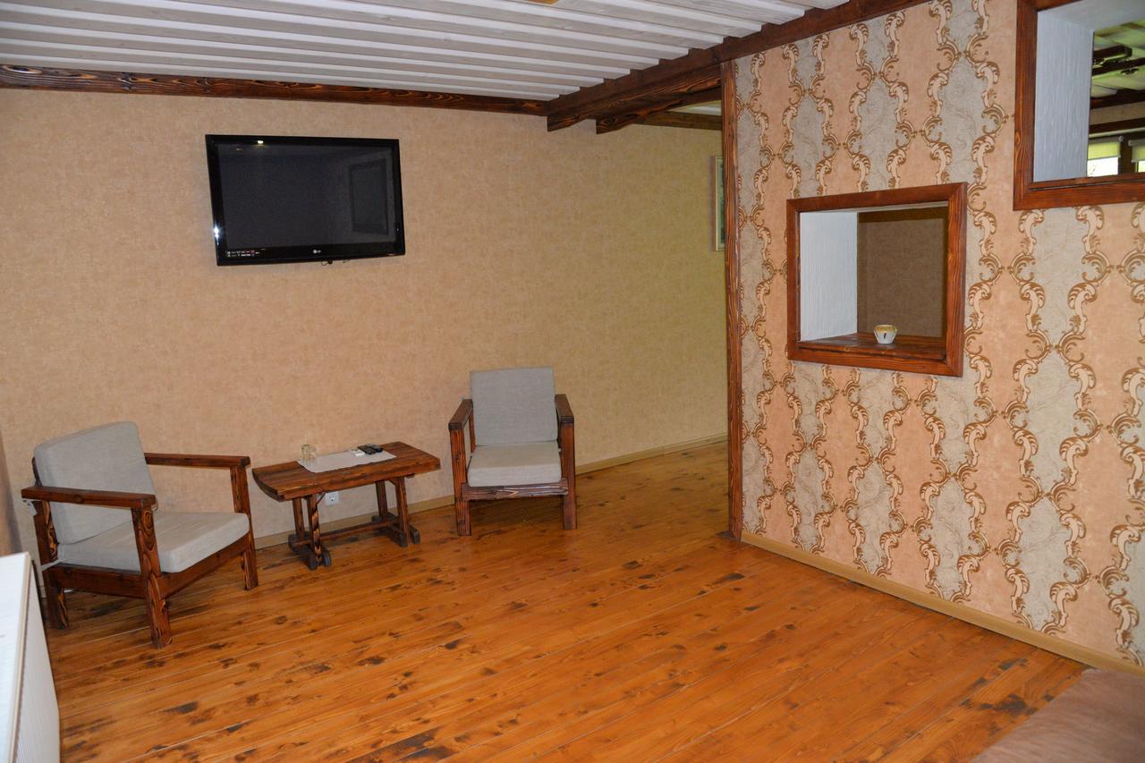 Syni Potoky Motel Szolyva Kültér fotó
